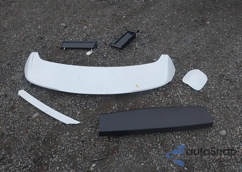 2024 Mazda Cx-50 2.5 S Premium z USA, uszkodzony, nr VIN 7MMVABDM1RN181413